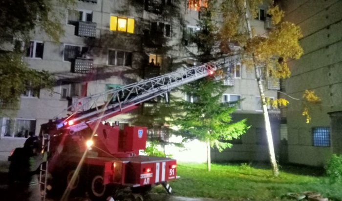 Двое человек погибли на пожаре 24 сентября в Усть-Илимске