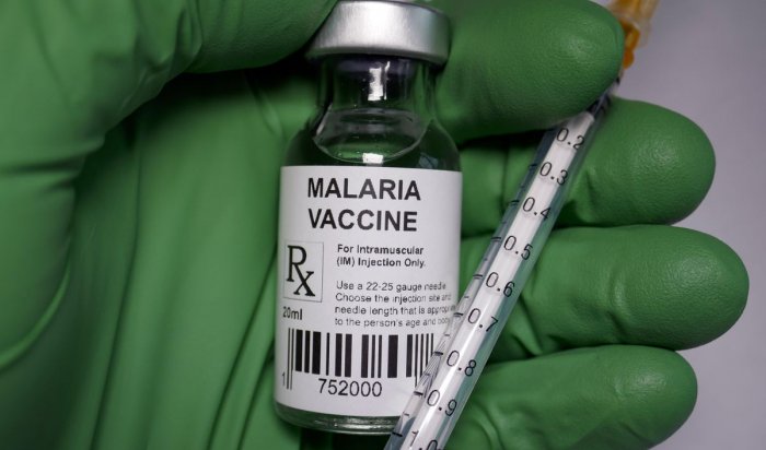ВОЗ одобрила использование первой в мире вакцины против малярии