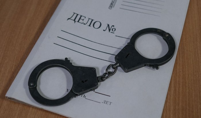 Жителя Иркутска будут судить за убийство двух человек, которые оскорбляли его жену