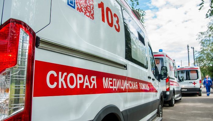 В Братске произошло ДТП с участием машины скорой помощи (Видео)