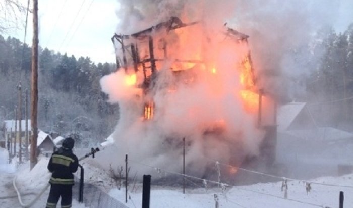 Четыре человека погибли на пожарах за прошедшие сутки в Иркутской области