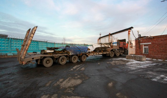 Разбор обломков самолета АН-12 (Фоторепортаж)