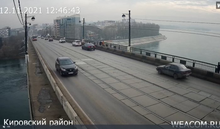 WEACOM.RU установил две онлайн-камеры в Иркутске на Глазковском мосту