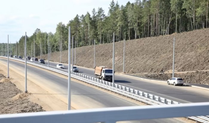 На автодороге Иркутск — Листвянка начали устанавливать систему транспортной безопасности