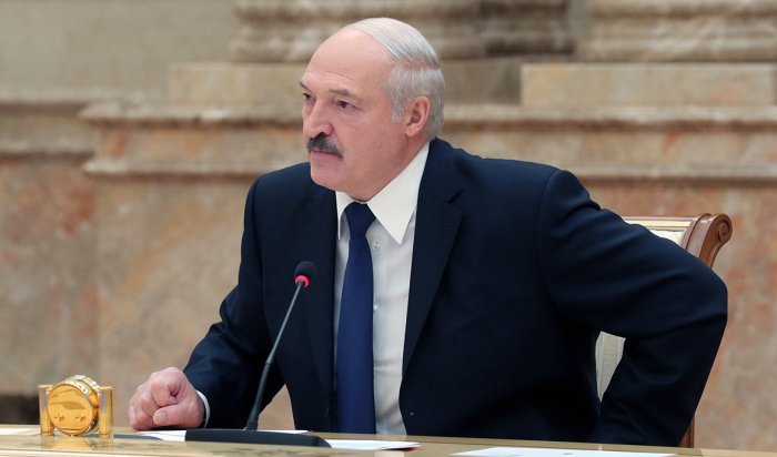 Лукашенко: США хотят руками поляков, прибалтов и украинцев развязать войну, используя тему мигрантов на границе Белоруссии и ЕС