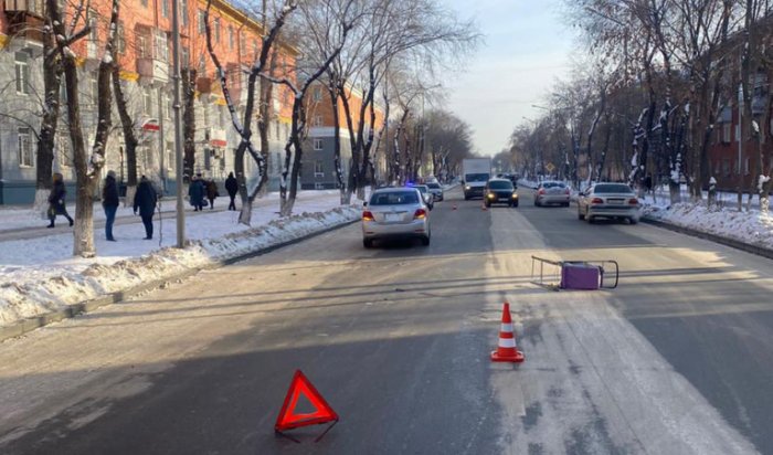 В Иркутске в результате ДТП пострадали женщина-пешеход и ее 10-ти месячный ребёнок