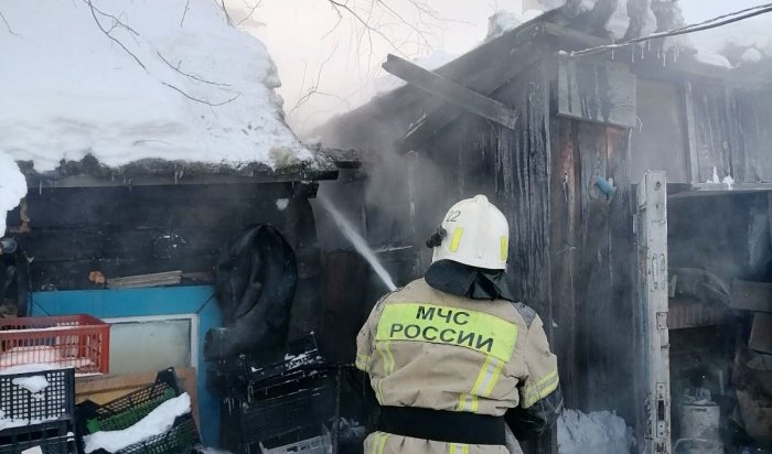 В Иркутском районе в пожаре погиб человек