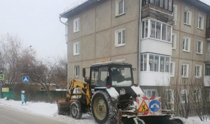 В Иркутске будут штрафовать подрядчиков за некачественную уборку снега