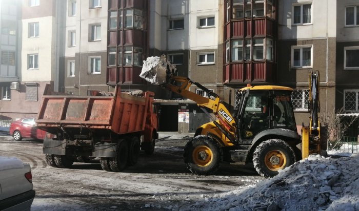 Из Ленинского округа вывезено более 500 тонн снега