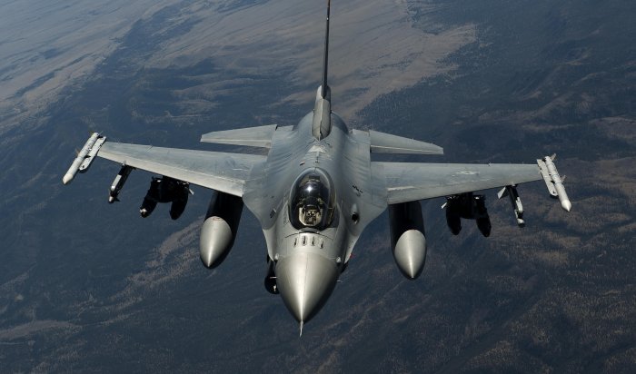На восток НАТО США направляют военную авиацию