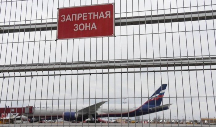 Работа аэропортов в 12 городах на юге России приостановлена до 2 марта