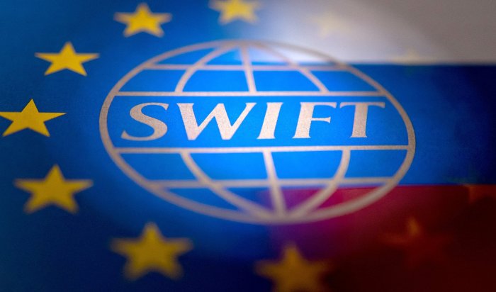 Евросоюз отключил от SWIFT семь российских банков
