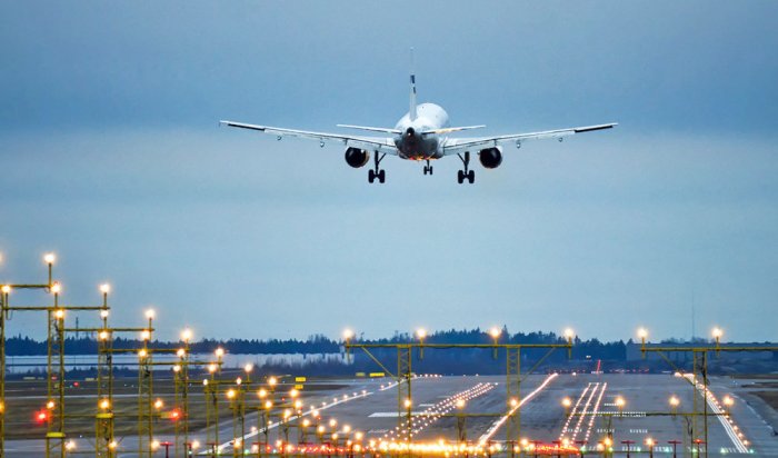 Мишустин объявил о возобновлении авиасообщения с 52 странами