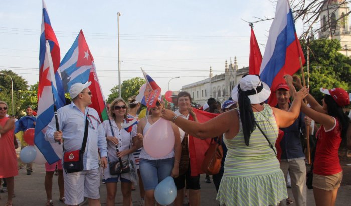 В Гаване прошла демонстрация с российским флагом и буквой Z (Видео)