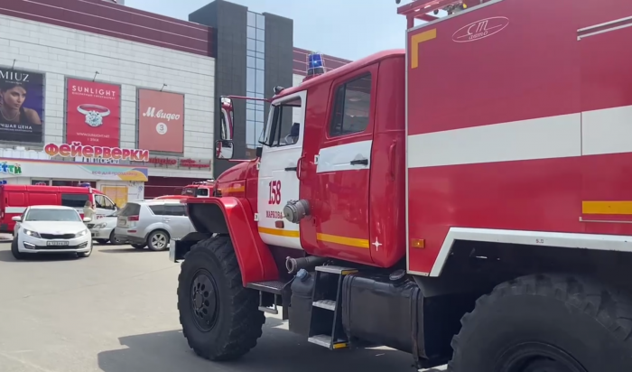 В ТРК «Сильвермолл» в Иркутске эвакуировали людей из-за сработавшей пожарной сигнализации