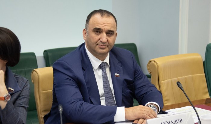 В Совфеде опровергли информацию о ДТП с сенатором Ахмадовым