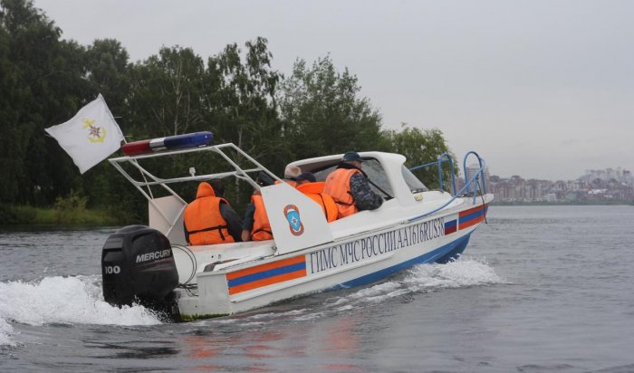 На теплых озерах в Иркутске выставят пост спасательной службы