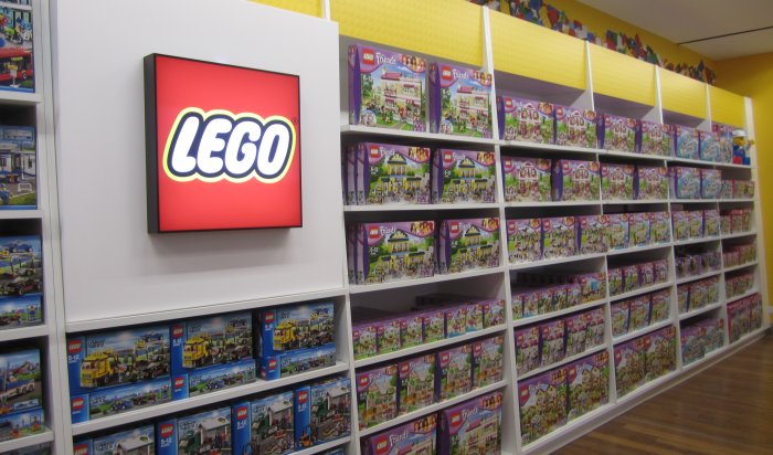 Lego полностью покинет Россию