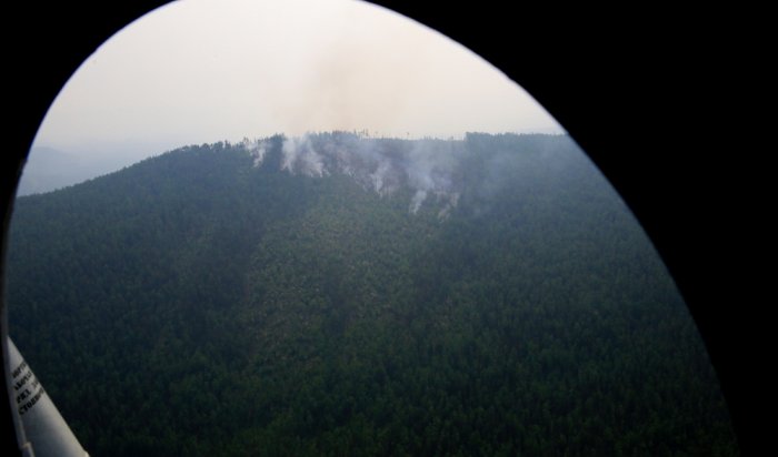 302 га леса горит в Иркутской области