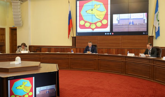 Губернатор Иркутской области провел заседание по коронавирусу