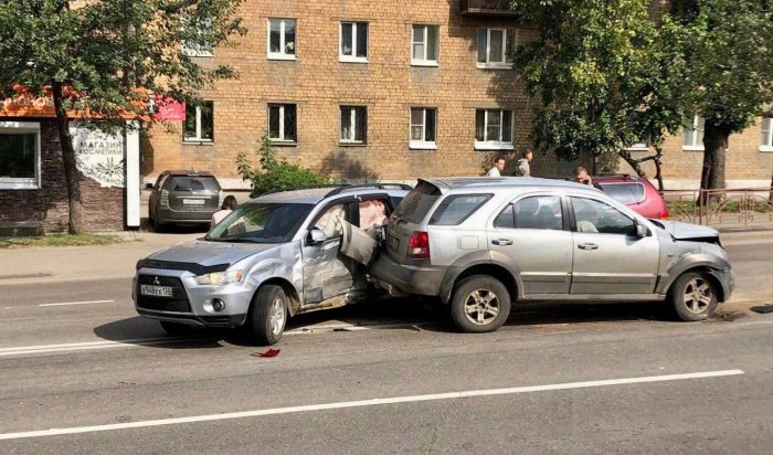 19 человек пострадали в ДТП за прошедшую неделю в Иркутской области