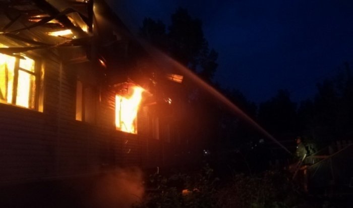 За сутки в Иркутской области произошло 11 пожаров в МКД