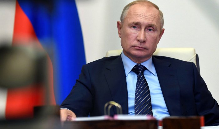 Путин подписал указ об индексации на 4% зарплат федеральным чиновникам