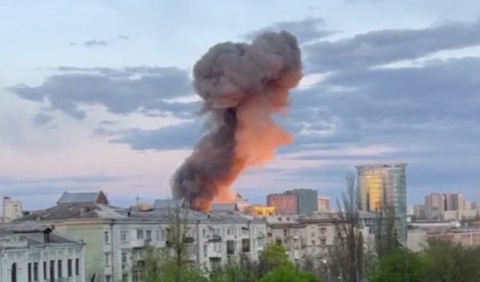 В центре Киева произошла серия взрывов (Видео)