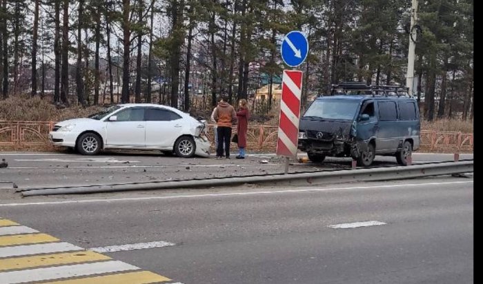 В Иркутске из-за аварии на Луговом образовалась пробка
