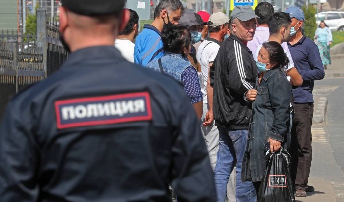 В России планируют ужесточить миграционный контроль