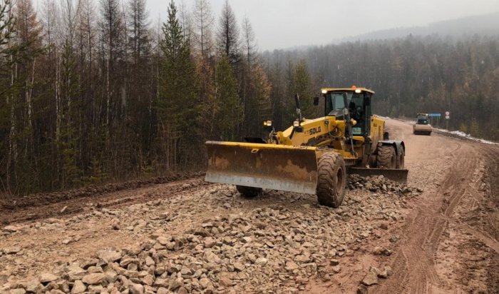 Начался ремонт дороги Усть-Кут – Уоян