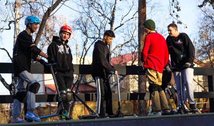 В Иркутске открыли новый скейтпарк (Фоторепортаж)