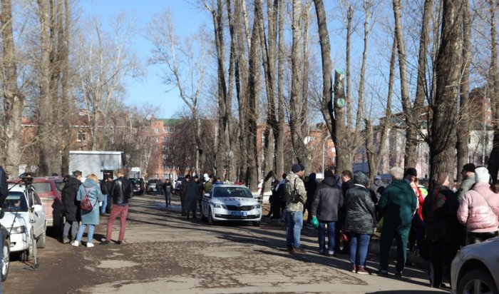 Новые мобилизованные и добровольцы из Иркутской области отправились в военно-учебный центр