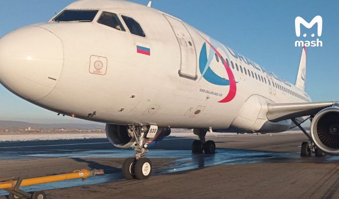В иркутском аэропорту Airbus A320 совершил экстренную посадку