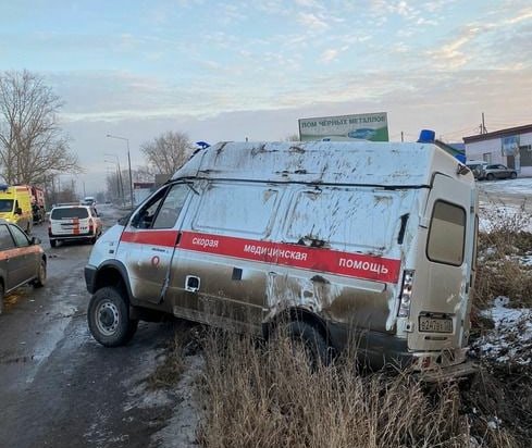 Пять человек пострадали в ДТП со скорой в Черемхово