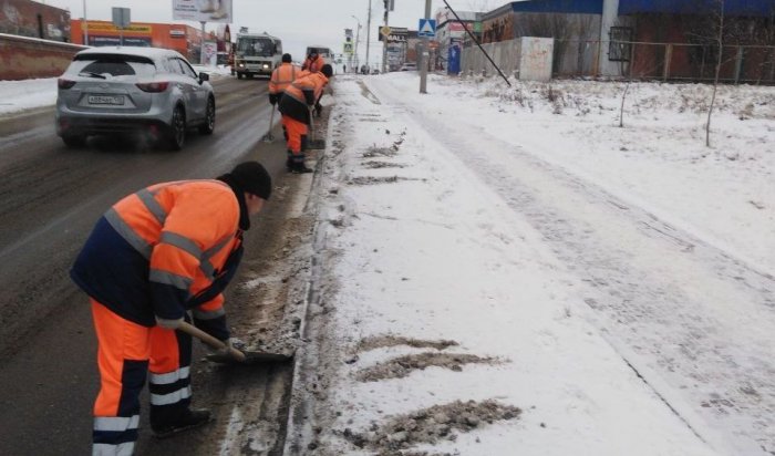 Противогололедную обработку проводят на дорогах Иркутска