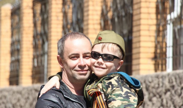 Полицейские разыскивают Рязанова Сергея и его несовершеннолетнего сына
