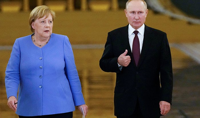 Меркель заявила, что военная операция на Украине не стала неожиданностью