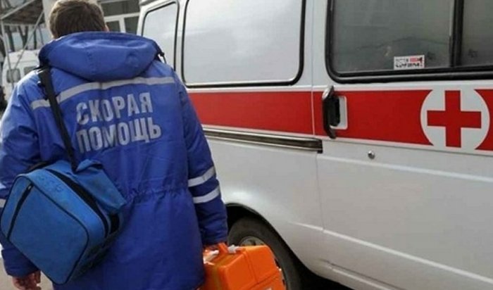 12-летняя девочка выпала с балкона многоэтажки в Иркутске
