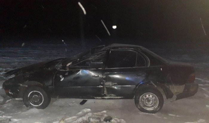 В Заларинском районе водитель Toyota Corolla слетел в кювет и погиб
