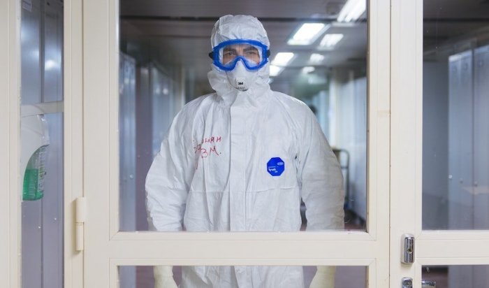 Эпидемиологи рассказали об опасности нового штамма коронавируса «кракен»