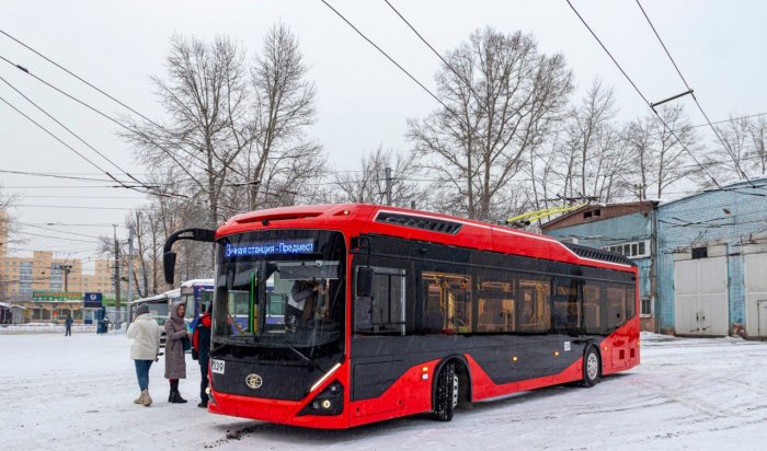 В Иркутске начал работать новый троллейбус