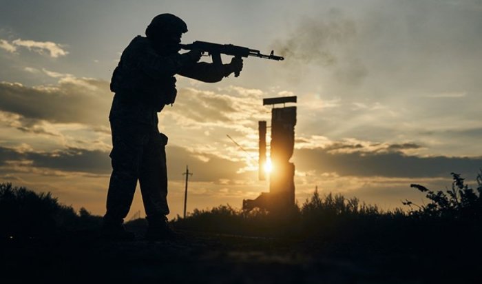 В Брянской области идет бой с украинскими диверсантами. ТАСС сообщает о шести заложниках