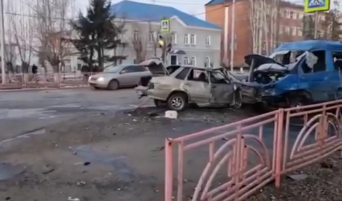 В Вихоревке Иркутской области в ДТП погибли два человека (Видео)