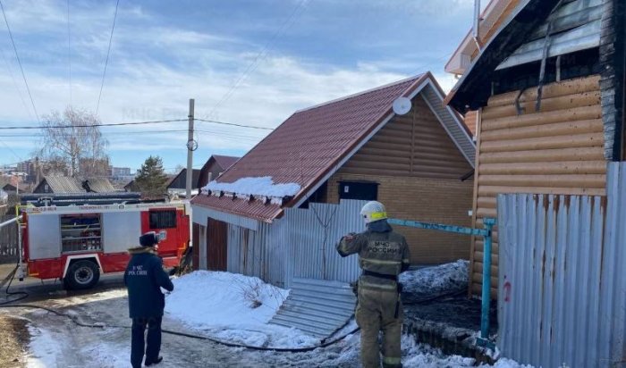 В одном из садоводств Иркутска на пожаре погиб мужчина