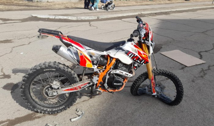 В Мегете 17-летний водитель мотоцикла пострадал в ДТП