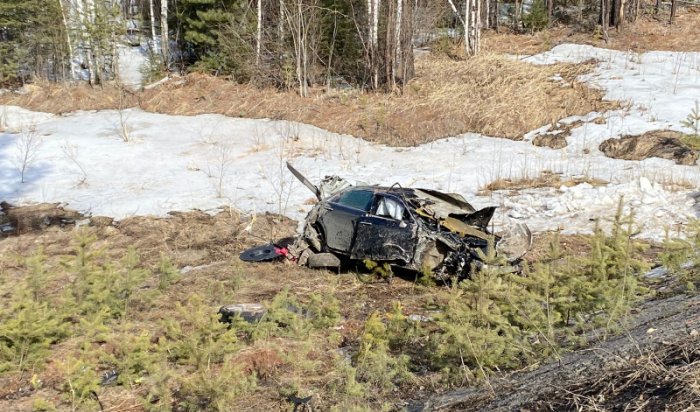 28-летний водитель разбился насмерть, когда его машина вылетела в кювет на трассе «Вилюй»