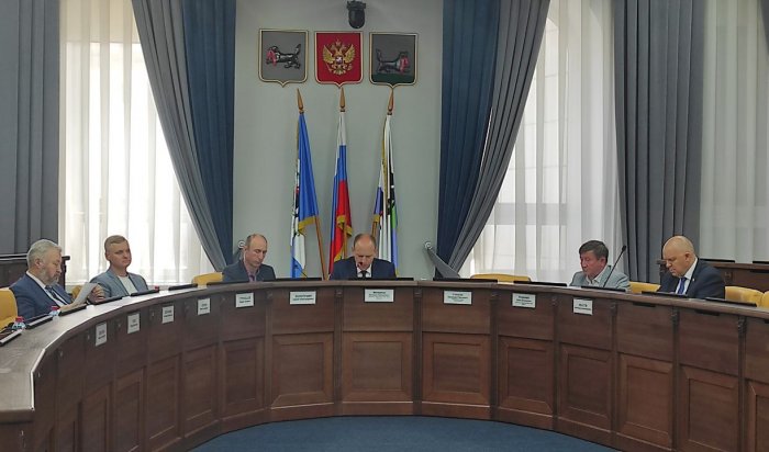 Депутаты Думы Иркутска предложили выплачивать молодым учителям 15 тысяч рублей на погашение ипотеки