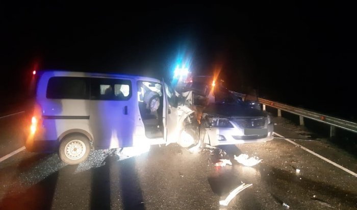 В Слюдянском районе в результате столкновения двух автомобилей погиб мужчина
