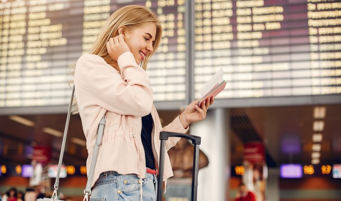 Полчаса до рейса: в аэропорту иркутяне активно пользуются интернетом